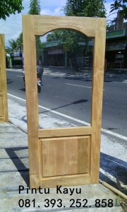 pintu kayu panel 3